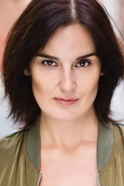 Tanis Parenteau profile