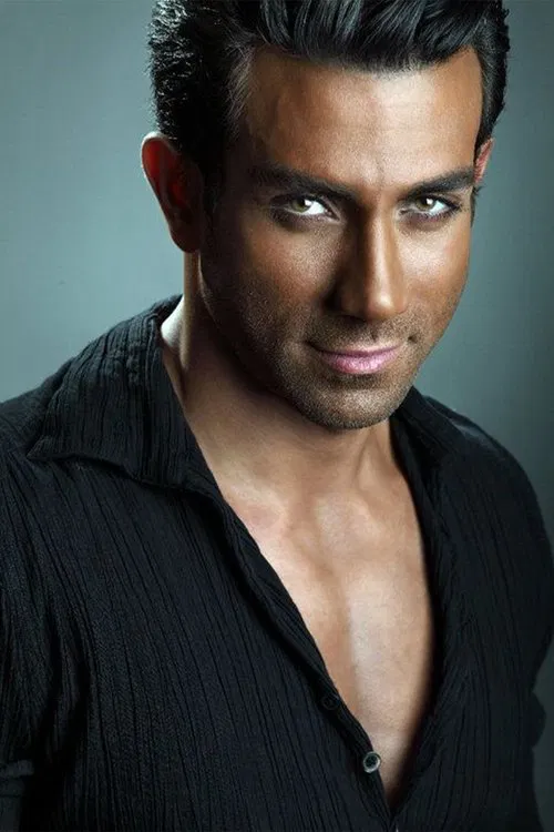 Arash Mohajer profile