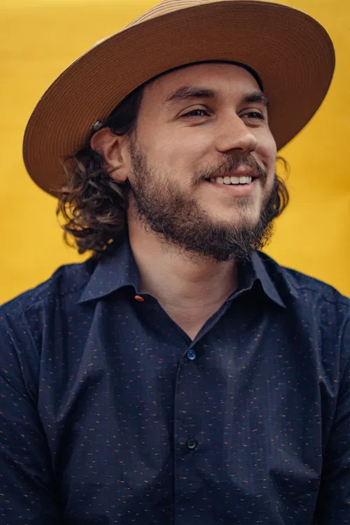 Bryce Warren profile