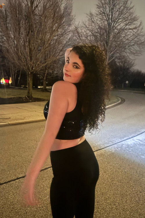 Kylie Rose Collins profile