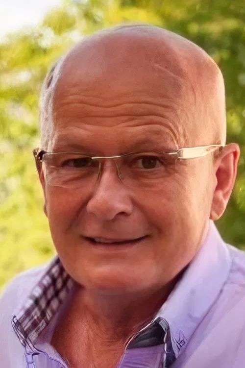 Petr Svárovský profile