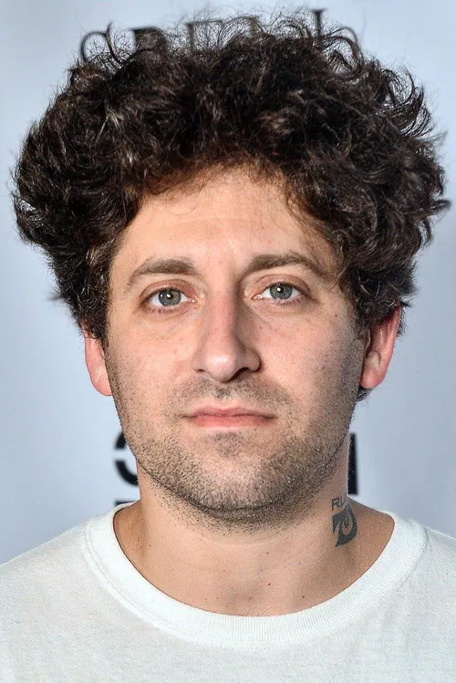 Joe Trohman profile