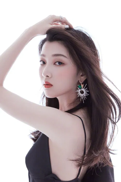 Huang Jiarong profile