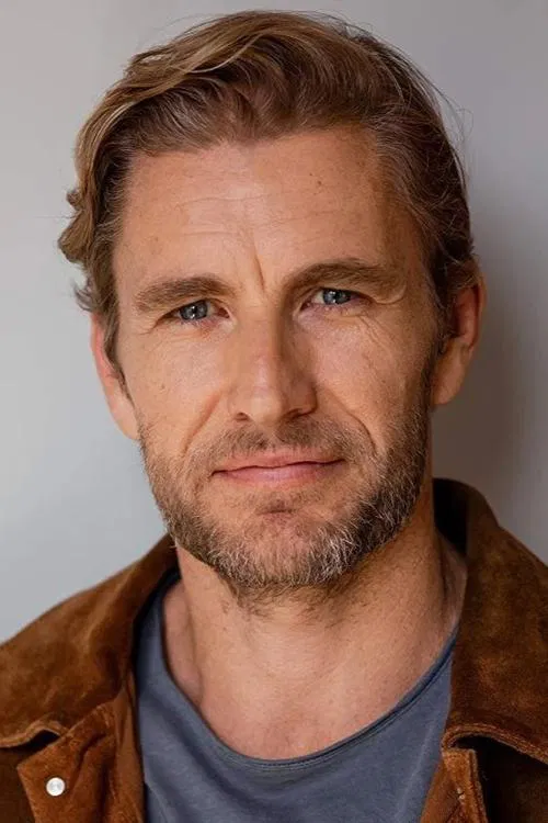 Brett Tucker profile