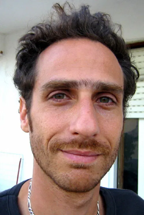 Ami Smolartchik profile