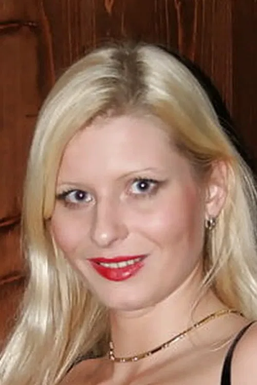 Melanie Moon profile