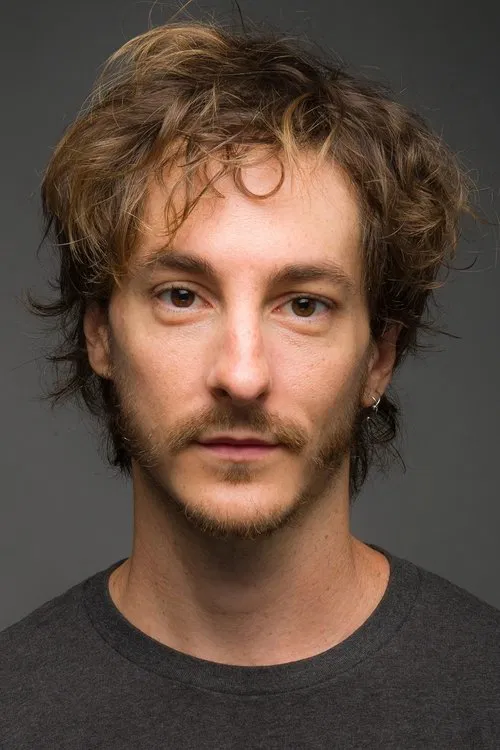 Esteban Kukuriczka profile