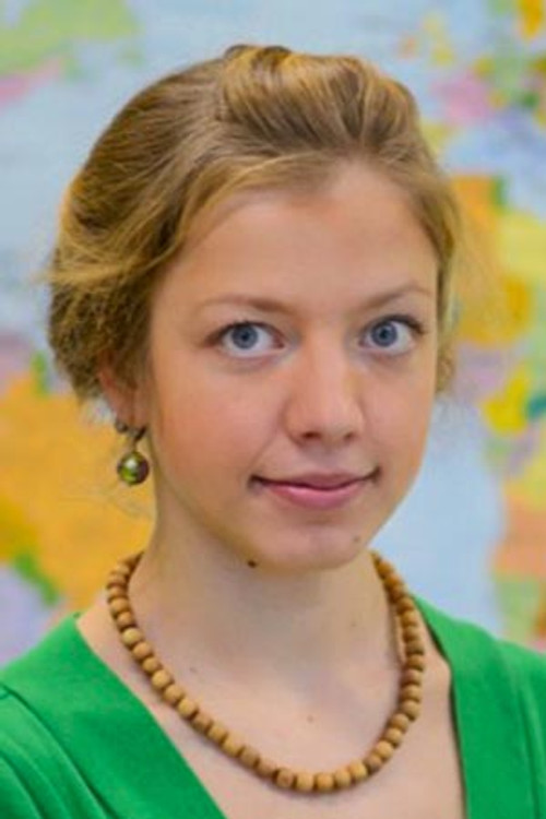 Paula Solvak profile