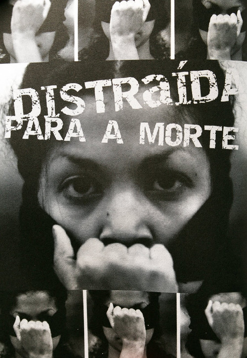Distraída para a Morte poster