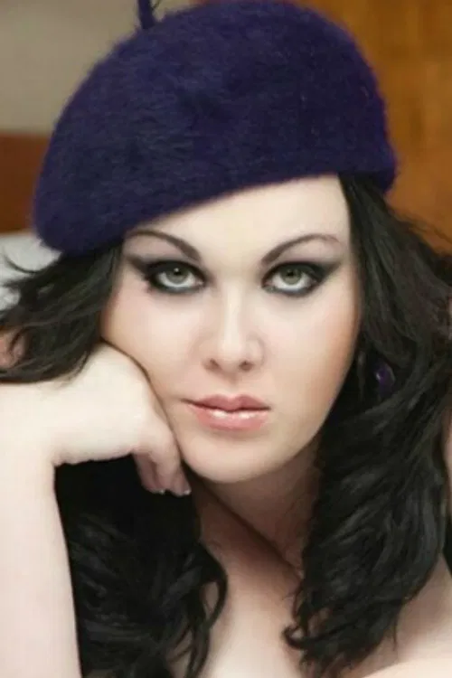 Naara Delgado profile