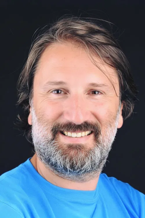 Cenk Sözeri profile