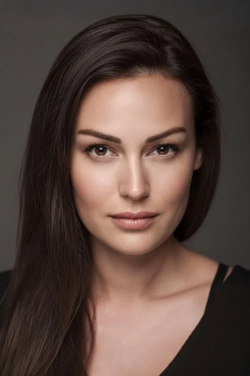 Açelya Elmas profile