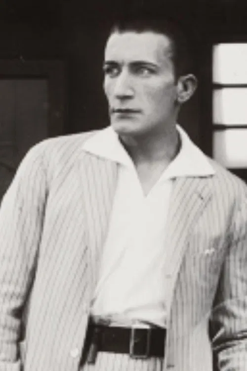 Teixeira Pinto profile