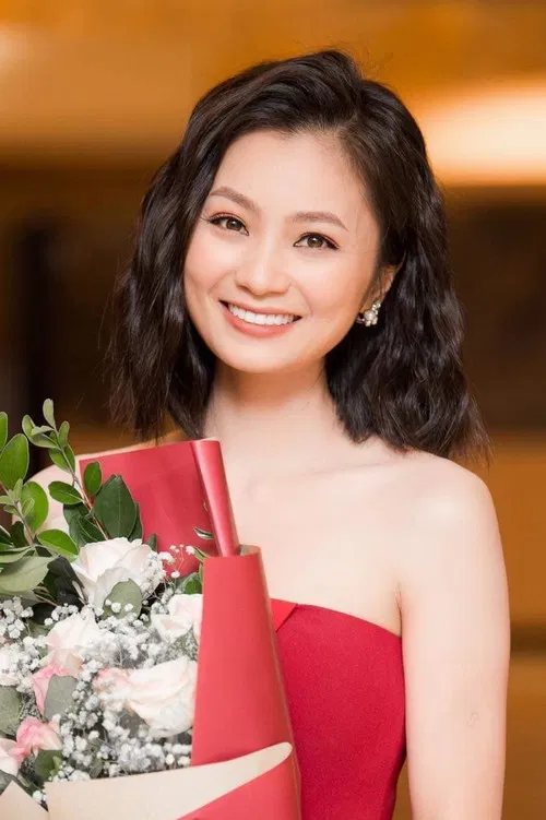 Diệu Hương profile