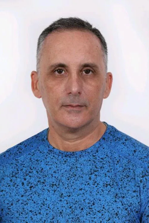 Juan Szilagyi profile