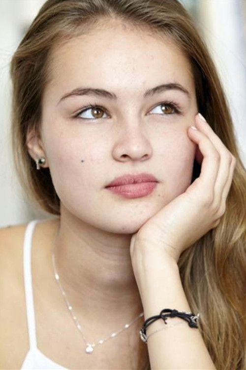 Anaïs Begue profile