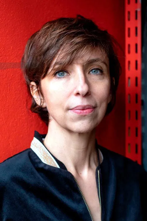 Rebecca Manzoni profile