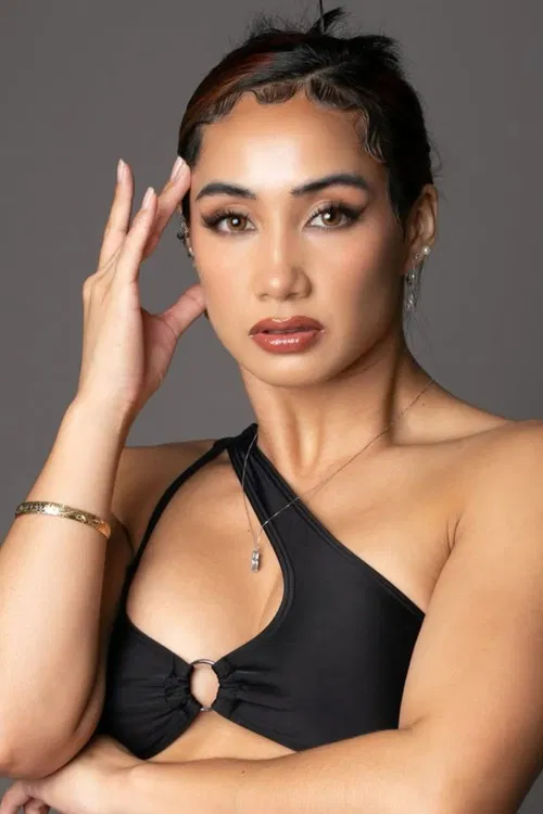 Trinity Inay profile