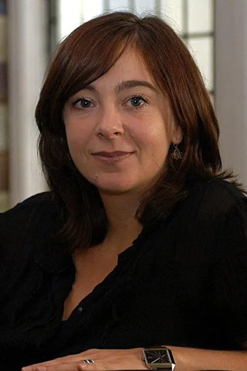 Vicky Featherstone profile