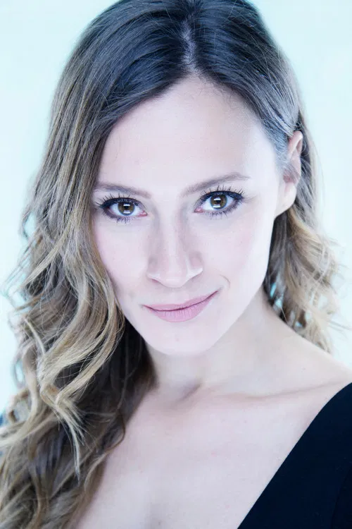 Şive Şenözen profile