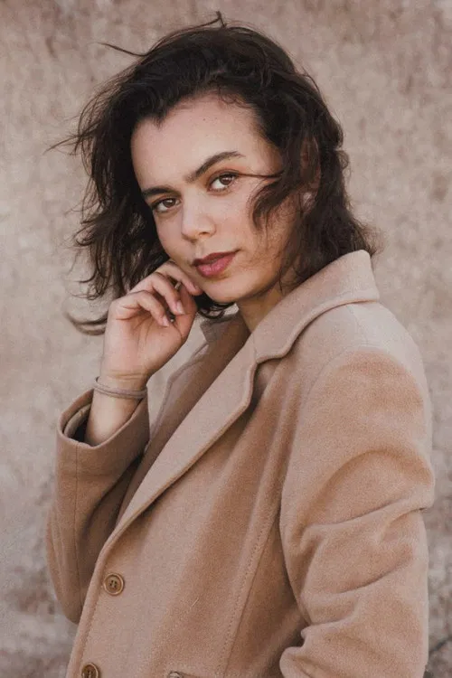 Estela Santos profile