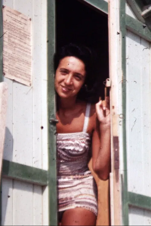 Laura Menarini profile