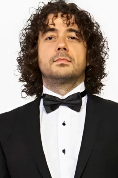 Manuel Reina profile