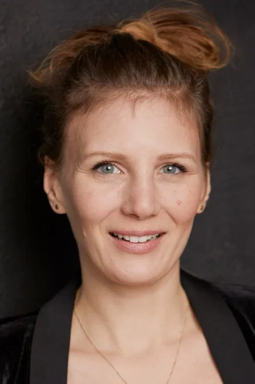 Mia Maariel Meyer profile