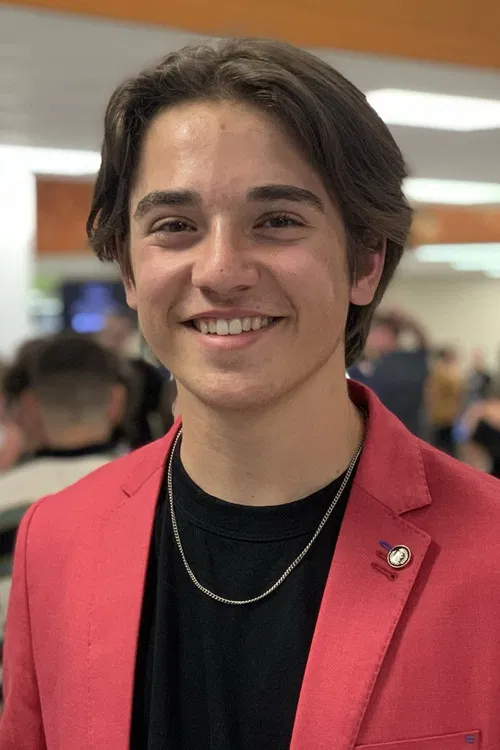 Victor St-Martin profile