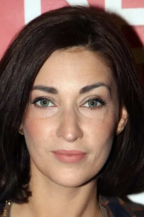 Sheryfa Luna profile