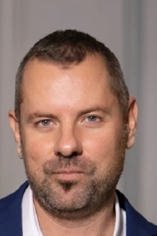 Leo Casanova profile