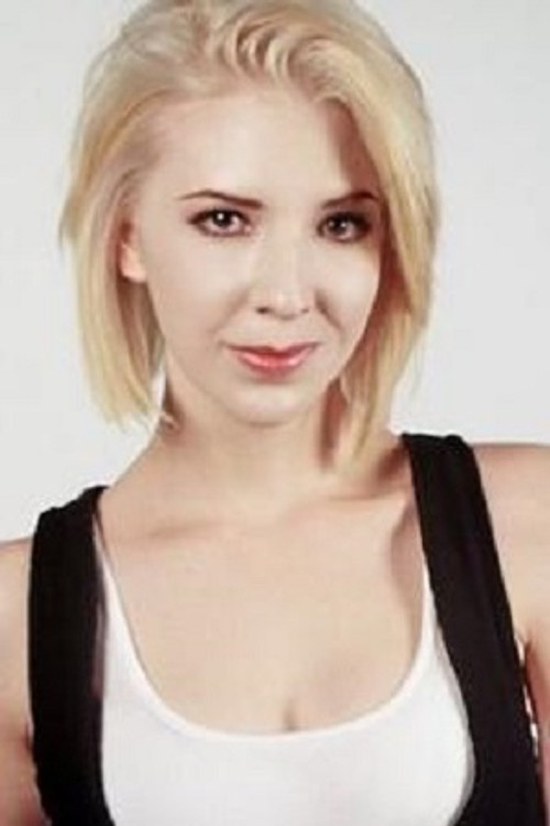 Roxy Vandiver profile