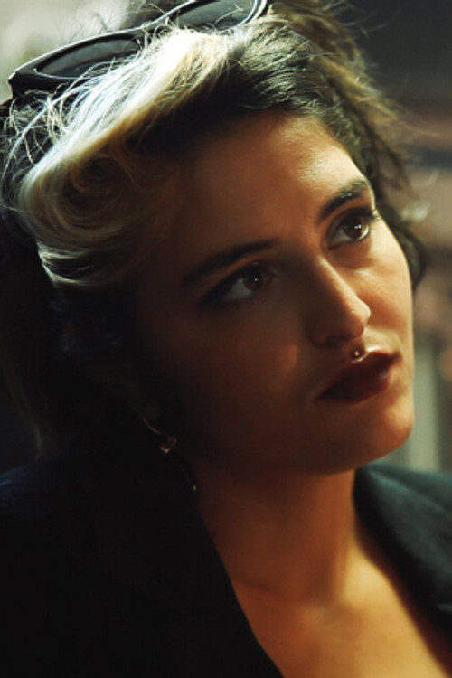 Lola Tormento profile