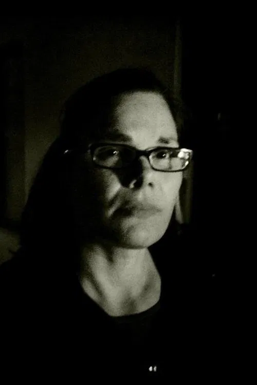 Bettina Perut profile