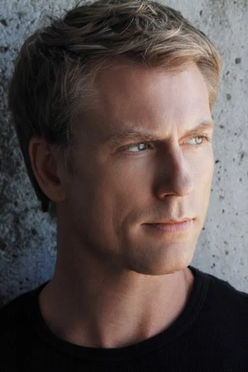 Robert Tweten profile