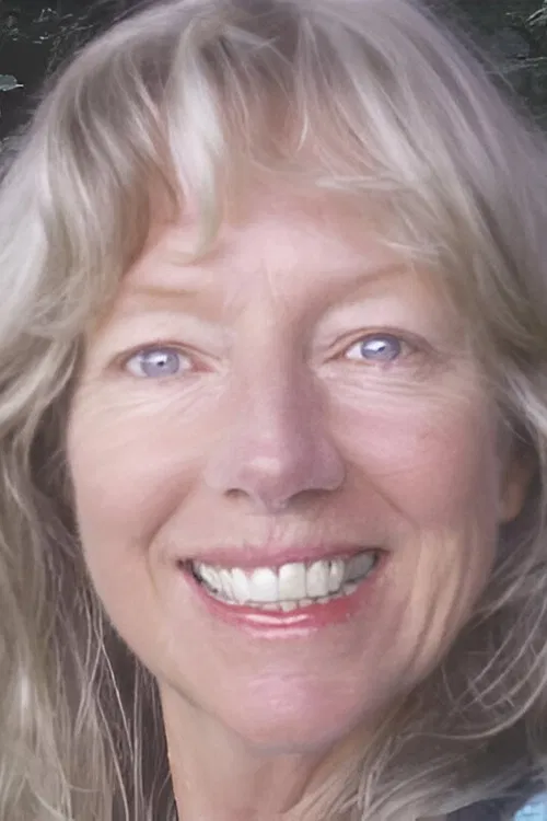 Pauline Arthur Lomas profile