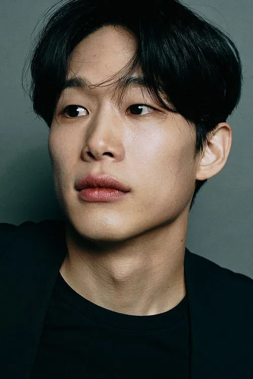 Lee Chan-yong profile