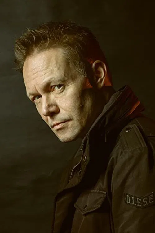 Chris Hastings profile