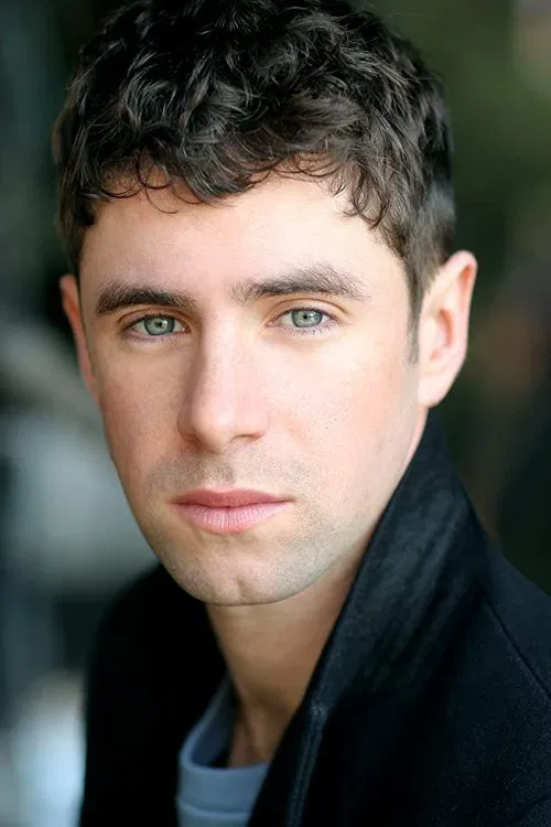 Lee Armstrong profile