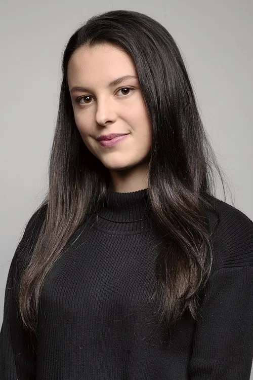 Madeleine Clunies-Ross profile