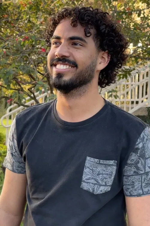 Dener de Souza profile