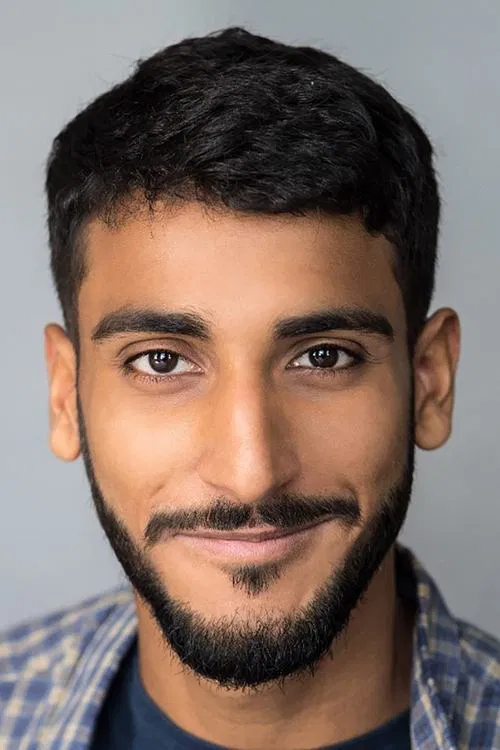 Akshay Khanna profile