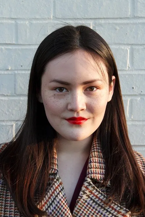 Momo Burns-Min profile