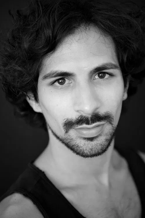 Victor Yovani profile