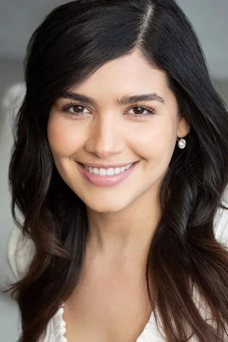 Adriana Vasquez profile