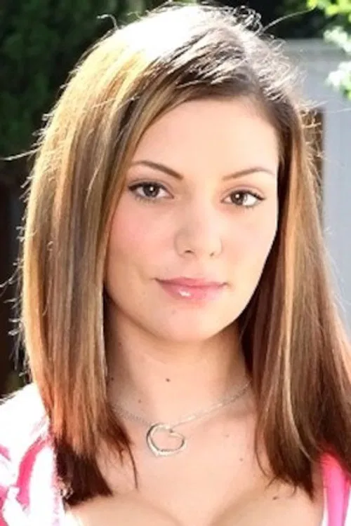 Paris Cartier profile