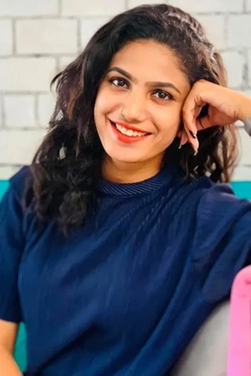 Deepa Thomas profile