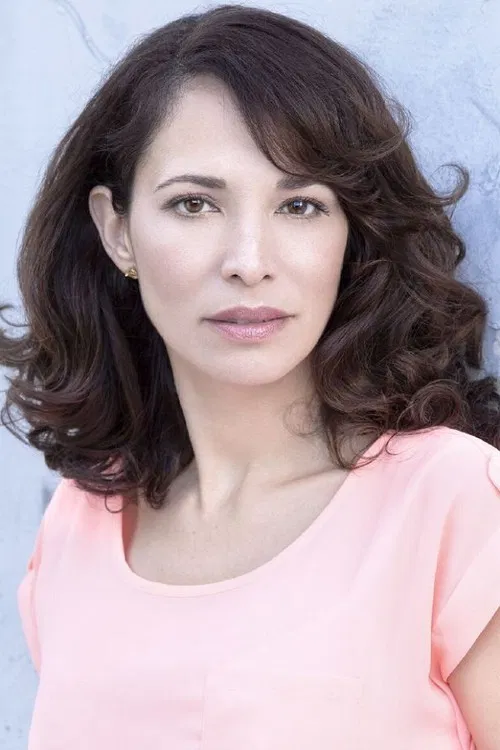 Ileanna Simancas profile