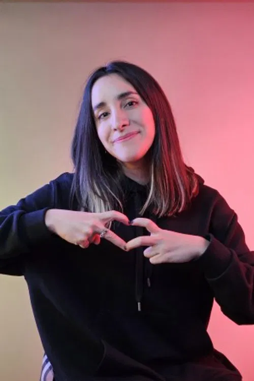 Estefannie Gutierrez profile