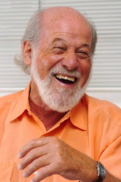 Zuza Homem de Mello profile